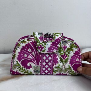 Vera Bradley Julep Tulip Wallet Kiss & Snap Lock Closure Quilted 12 CC Slots
